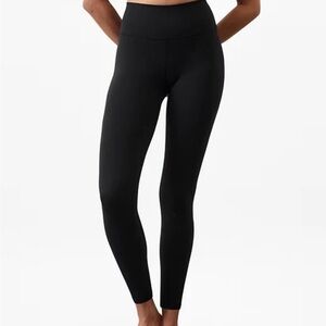 EUC Athleta Transcend 7/8 Tight